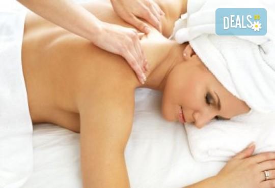 Заредете се със здраве! Опитайте масаж на цяло тяло и точков масаж и моксотерапия от масажно студио Дилянали - Снимка 2