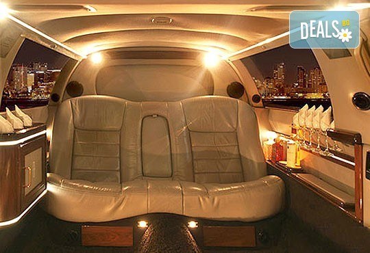 Романтичен СПА пакет за двама в Senses Massage & Recreation - масаж, перлена вана, вино и трансфер с лимузина Lincoln - Снимка 4