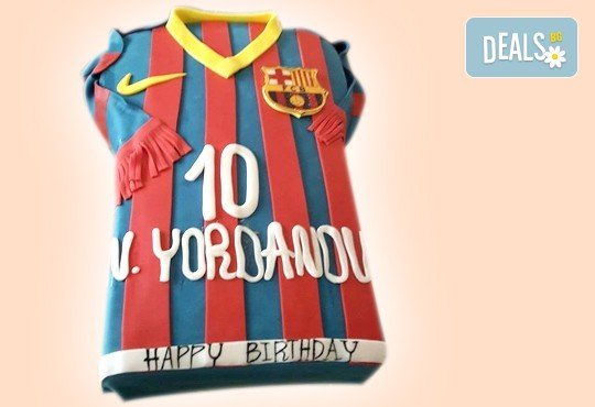 За момчета! Детски торти за момчета с коли и герои от филмчета с ръчно моделирана декорация от Сладкарница Джорджо Джани - Снимка 24