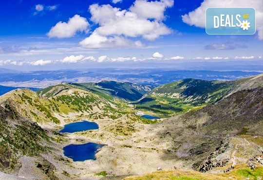 Еднодневен тур до Седемте Рилски езера - съкровищата на Рила! Транспорт от София тур и придружаване от планински водач - Снимка 2