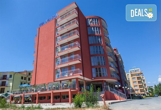 Супер last minute оферта! 1 нощувка на база закуска, закуска и вечеря или All inlcusive в периода: 04.07 - 08.07 в хотел Tia Maria 3*, Слънчев бряг, от Тез Тур - Снимка 2