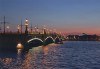 Опознайте красивата и необятна Русия с екскурзия до Санкт Петербург и Москва през юли! 7 нощувки със закуски, самолетен билет, трансфери и панорамни обиколки - thumb 2