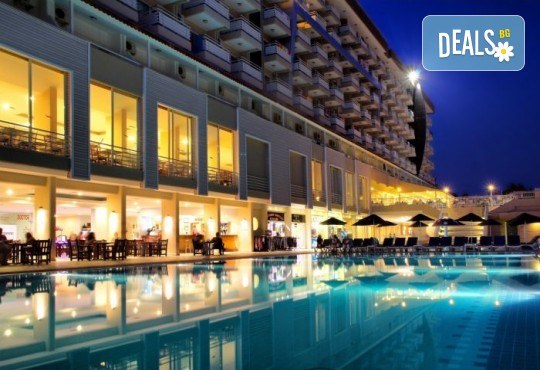 Лятна почивка в Кушадасъ, Турция: 5 нощувки на база All Inclusive в Ephesia Holiday Beach Club 4* от Глобул Турс! Безплатно за дете до 11 години! - Снимка 12
