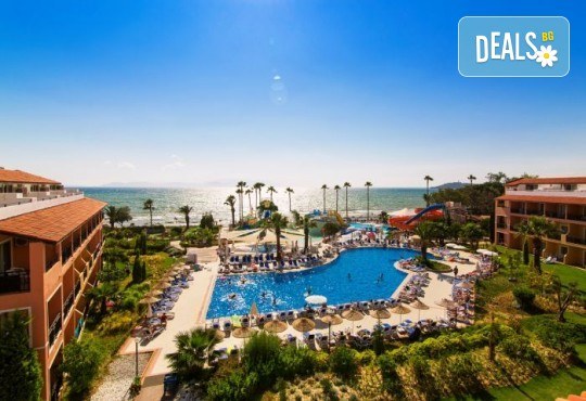 Лятна почивка в Кушадасъ, Турция: 5 нощувки на база All Inclusive в Ephesia Holiday Beach Club 4* от Глобул Турс! Безплатно за дете до 11 години! - Снимка 3