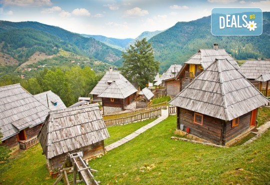 Екскурзия до градовете на Кустурица - Вишеград, Дървенград и Каменград: 1 нощувки със закуска, транспорт и екскурзовод! - Снимка 2