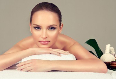 Лечебен масаж 45 минути на гръб, глава, ръце и ходила + зонотерапия на базата на китайската терапия в Студио за масажи Матрикс 77!