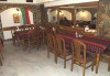Сач Касапска гощавка със свинско и пилешко месо, сос барбекю, гъби + ДВЕ наливни бири и домашна пърленка в Ресторант - механа Мамбо! - thumb 2