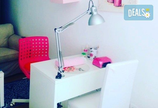 За поразителен поглед! Поставяне на мигли от коприна, от норка или плоски мигли по метода косъм по косъм в Студио Vintage Dolls - Снимка 5