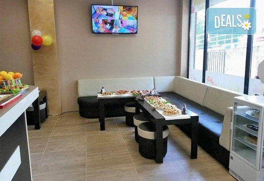 Детски рожден ден за 10 деца и 15 възрастни за 3 часа с меню, украса и подарък за рожденика от Fun House! - Снимка 6