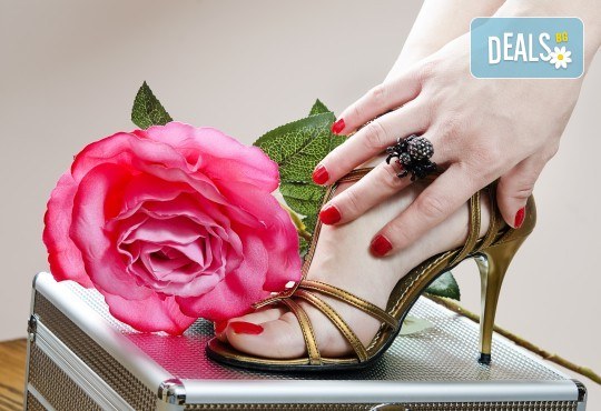 Дълготраен педикюр с гел лак BlueSky или Shellac в Салон за красота MISS BEAUTY! - Снимка 3