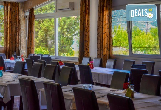 Септемврийски празници на о. Тасос! 3 нощувки със закуски и вечери, транспорт, екскурзовод и посещение на Кавала - Снимка 10