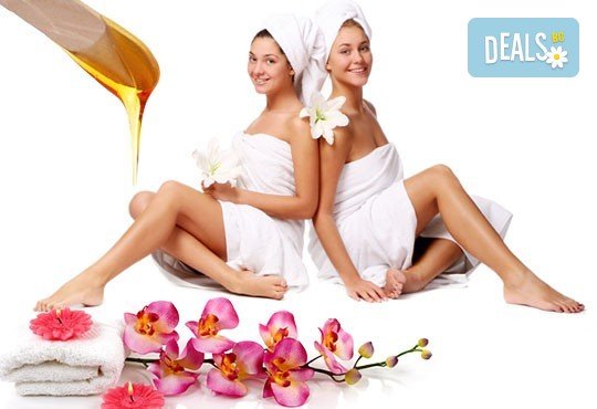 Копринено съвършенство! Гладка кожа с кола маска за жени на зона по избор в студио за красота Five! - Снимка 1