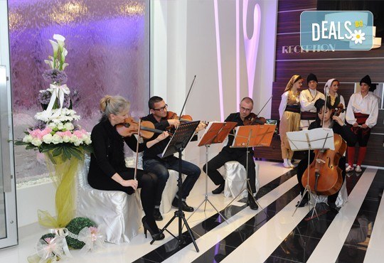 Посрещнете Нова Година 2018 в Лесковац в хотел Bavka 3*! 2 нощувки със закуски и вечеря, Празнична вечеря с музикална програма, транспорт - Снимка 6