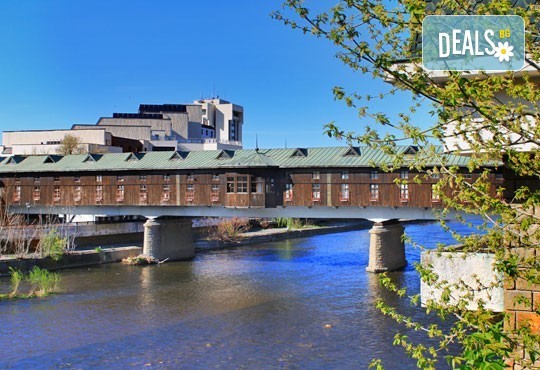 Еднодневна екскурзия на 08.10. до Деветашката пещера, Крушунските водопади и Ловеч с транспорт и водач от агенция Поход - Снимка 5