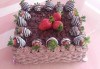 Класическо вкусно изкушение - торта с течен шоколад и пресни ягоди от сладкарница Черешка - thumb 1