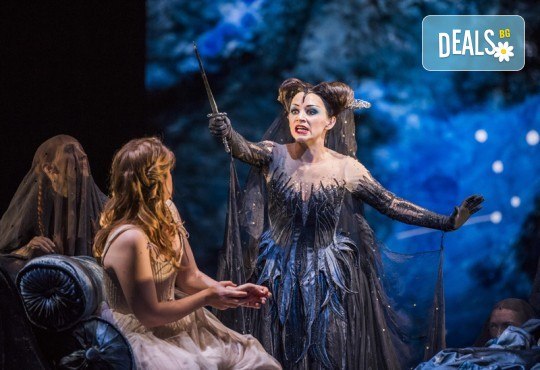 Ексклузивно в Кино Арена! Знаменитата опера на Моцарт „Вълшебната флейта“ на Кралската опера в Лондон, на 11,14 и 15 Октомври в София! - Снимка 2