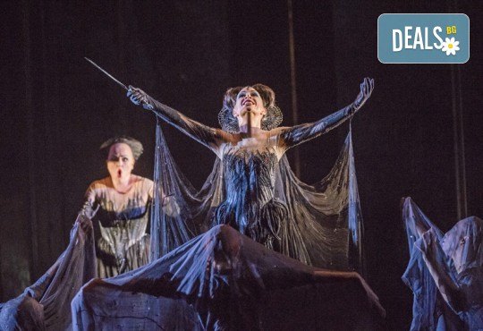 Ексклузивно в Кино Арена! Знаменитата опера на Моцарт „Вълшебната флейта“ на Кралската опера в Лондон, на 11,14 и 15 Октомври в София! - Снимка 3