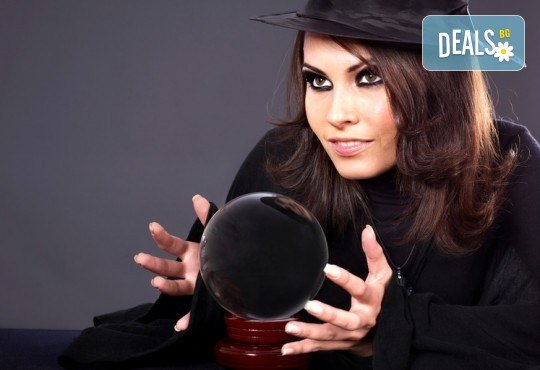 Впечатлете всички с хелоуински грим и оформяне на прическа в студио за красота Secret Vision - Снимка 2