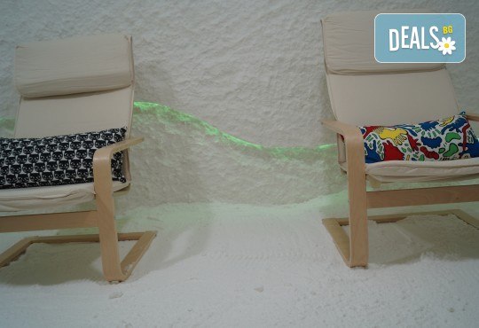 Грижа за здравето! 1 процедура в солна стая Биохелт за възрастни с продължителност 50 минути! - Снимка 2