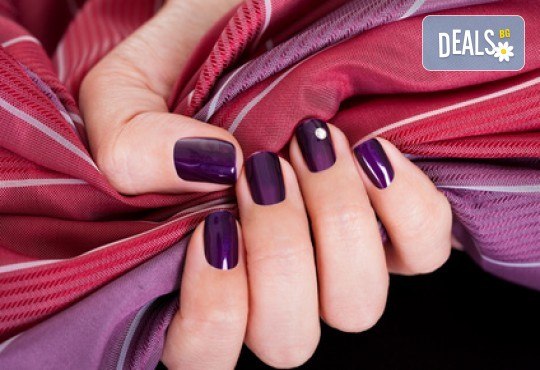 Разнообразие от цветове! Маникюр с гел лак BlueSky или Shellac в салон за красота Престиж, Яворец! - Снимка 2