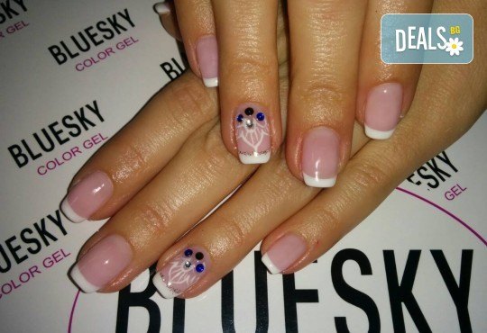 Дълготраен маникюр с гел лак BlueSky в цвят по избор и включено сваляне на стар гел лак в студио за красота Д&В, Студентски град! - Снимка 20