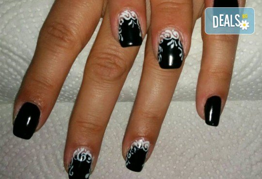 Дълготраен маникюр с гел лак BlueSky в цвят по избор и включено сваляне на стар гел лак в студио за красота Д&В, Студентски град! - Снимка 23