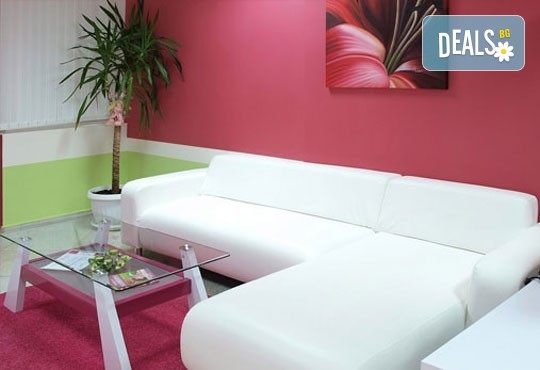 Подарете SPA пакет „San Diego“! Трансфер с лимузина „Lincoln“ до Senses Massage & Recreation, синхронен масаж за двама, 2 чаши уиски, перлена вана и комплимент: ядки асорти от San Diego Limousines! - Снимка 15