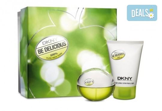 Иконичен аромат с дъх на свежест! Оригинален подаръчен комплект DKNY Be Delicious, включващ парфюм и душ гел + безплатна доставка! - Снимка 1