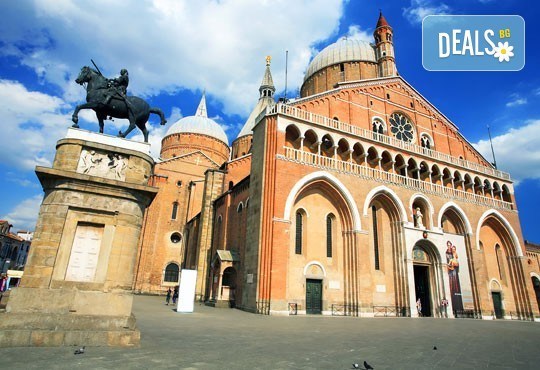 На карнавал във Венеция през 2018-та! 2 нощувки със закуски в хотел 3*, водач, транспорт и туристическа програма във Венеция - Снимка 5