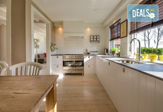 И домът Ви ще заблести! Почистване на баня до 15 кв. м. или кухня от фирма Авитохол! - Снимка 1