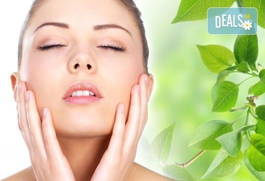 Почистване на лице и колагенова мезотерапия или антиакне терапия с био козметика на водещата немска фирма Dr. Spiller в козметично студио Beauty - Снимка 2