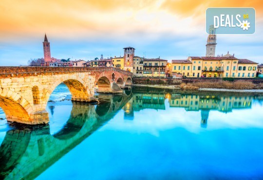 На Карнавал във Венеция с Дари Травел! Транспорт със самолет и автобус, 2 нощувки със закуски в хотели 2/3*, водач и обиколка на Верона - Снимка 9