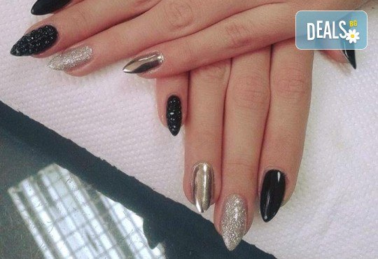 Дълготраен маникюр с гел лак Le Vole + сваляне на гел лак в Студио за маникюр Vess Nails! - Снимка 3