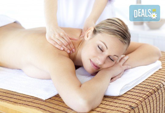 Отпускащ масаж на цяло тяло с топли масла в масажно студио Боди баланс! - Снимка 2