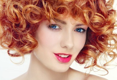 Боядисване с боя на клиента, масажно измиване, подстригване, маска според нуждите на косата, термо спрей и оформяне на прическа със сешоар от студио за красота „Шедьовър“!