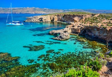 Отпразнувайте Великден в слънчевата Малта! 5 нощувки със закуски по избор, самолетен билет, трансфери и летищни такси