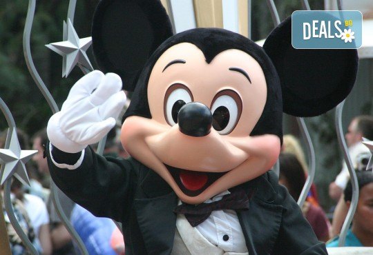 В Дисниленд и Париж за 1 юни - мечта за малки и големи! 4 нощувки със закуски в хотел 2* или 3*, самолетен билет, летищни такси и трансфери, водач - Снимка 5