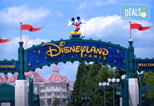 В Дисниленд и Париж за 1 юни - мечта за малки и големи! 4 нощувки със закуски в хотел 2* или 3*, самолетен билет, летищни такси и трансфери, водач - Снимка 1