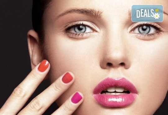 Класически или френски маникюр с лакове Morgan Taylor или OPI и бонус: поставяне на камъче в салон Мария в кв. Павлово! - Снимка 2