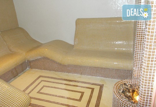 Традиционна атмосфера за Гергьовден в Златоград! 2 нощувки със закуски в хотел Панорама 3*, ползване на басейн, фитнес и СПА, транспорт и екскурзовод - Снимка 9