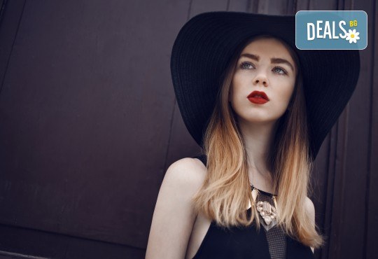 Най-добрите цени за боядисване с професионална или боя на клиента, кичури, прическа със сешоар, преса или маша + подстригване, масажно измиване и маска според нуждите на косата в студио Шедьовър! - Снимка 3