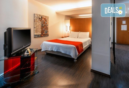 Отпразнувайте 8-ми март в хотел Capsis 4*, Солун! 1 нощувка със закуска, транспорт и екскурзовод - Снимка 7