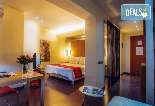 Отпразнувайте 8-ми март в хотел Capsis 4*, Солун! 1 нощувка със закуска, транспорт и екскурзовод - Снимка 8