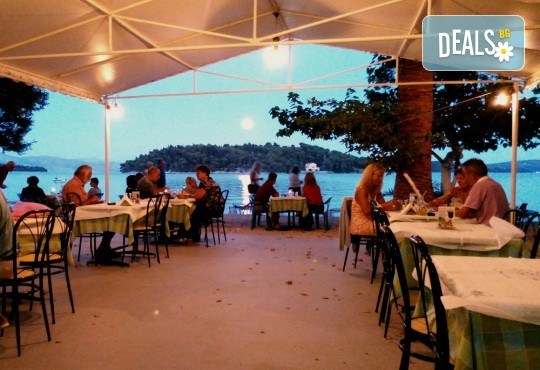 Великден на приказно красивия остров Лефкада! 3 нощувки със закуски в Avra Beach 3*, Нидри, транспорт и екскурзовод - Снимка 9