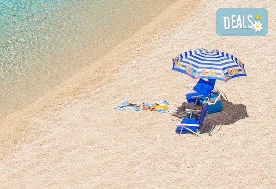 Великден на приказно красивия остров Лефкада! 3 нощувки със закуски в Avra Beach 3*, Нидри, транспорт и екскурзовод - Снимка 4