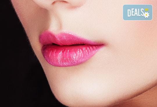 Обем и контур за устни с качествен филър по избор Overage или Hydryalix от SunClinic и д-р Светла Петкова! - Снимка 2