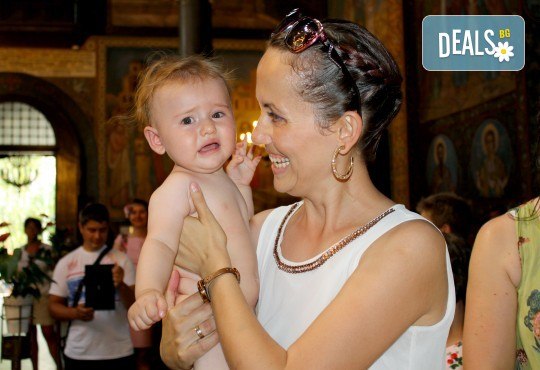 Фотозаснемане на всякакви събития до 1 час, с неограничени обработени кадри, фотосесия и подарък DVD - Снимка 12