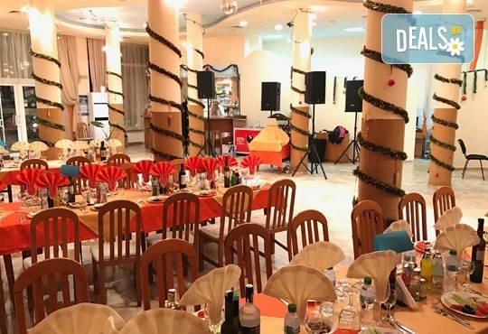 DJ / дисководещ за вашия абитуриентски бал, сватба или друго събитие, на място по ваш избор, от Парти агенция Естер Евент! - Снимка 8