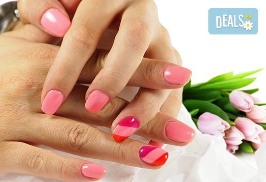 Магия от цветове! Дълготраен маникюр с гел лак BlueSky и 4 рисувани декорации в WAVE STUDIO - НДК! - Снимка 1