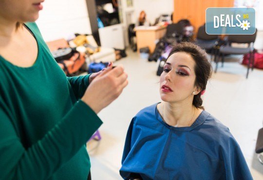 Изглеждайте добре по всяко време! Дневен или вечерен грим в салон за красота Коса и Грим! - Снимка 4